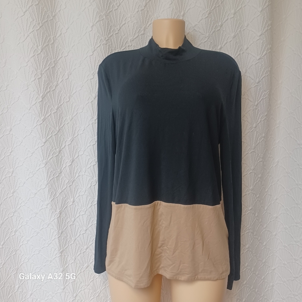 Talbots Women Size XL Black Asymmetrical Long Sleeve Blouse